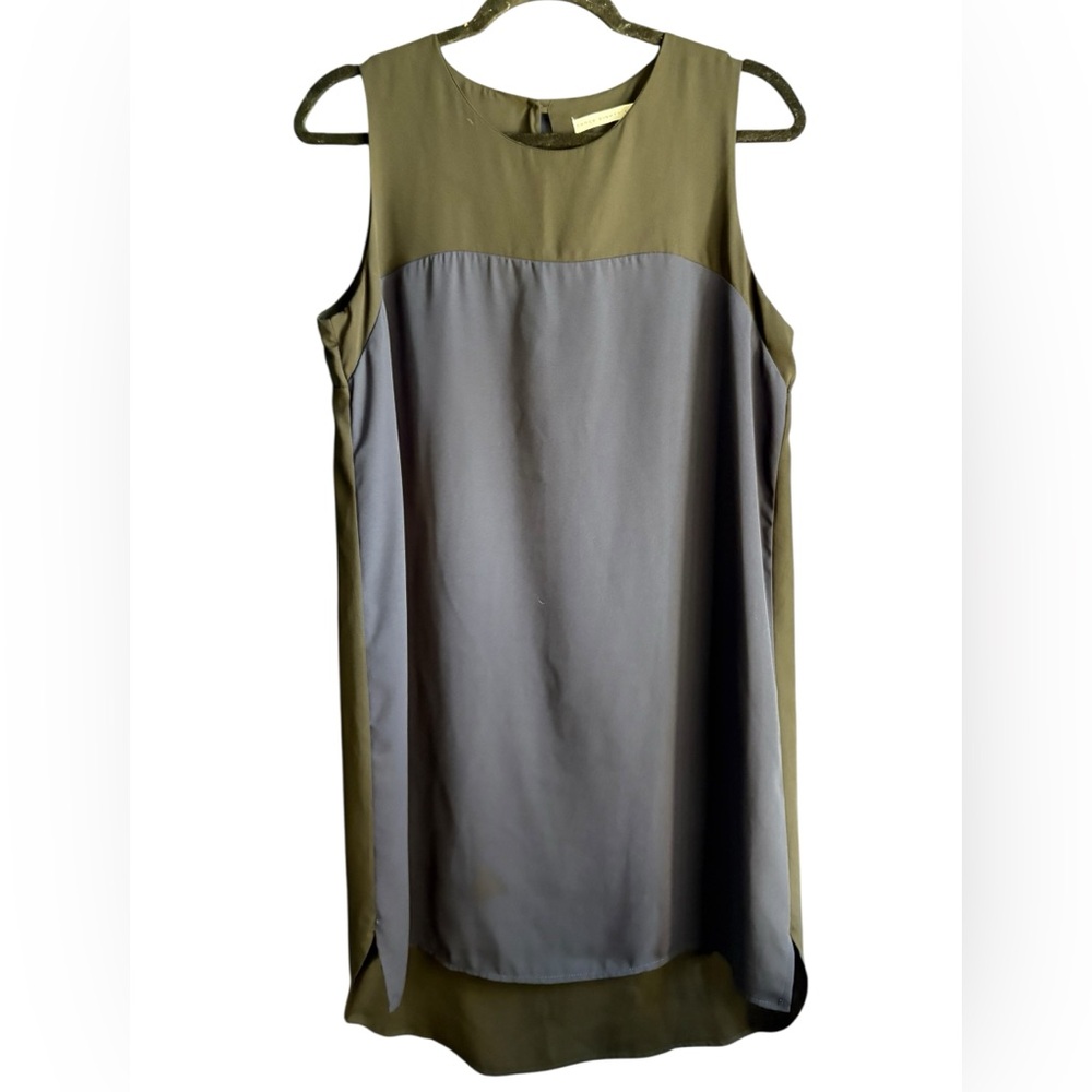 Sleek Blue and Black Sleeveless Tank Top
